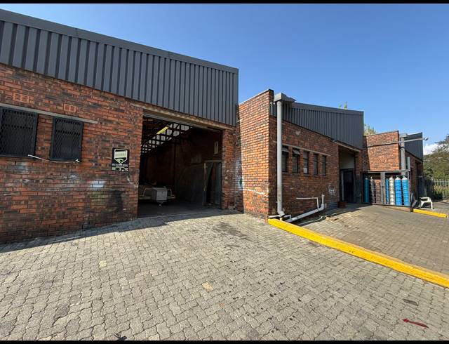 479M² WAREHOUSE TO LET IN ISANDO